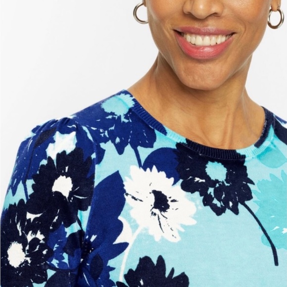 Talbots Long Sleeve Sweater. - Picture 2 of 8